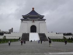 台北の中正紀念堂です。