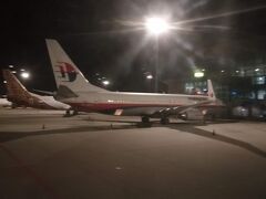 コロナウイルスが徐々に猛威を振るい始めた2020年2月20日、私はコタキナバルに滞在しておりました。
旅行の中止も検討しましたが、せっかく取得したカンボジア観光ビザを使いたかったのでクアラルンプール空港を経由してプノンペンへ向かいます。