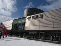 12:05　函館駅を通過します。