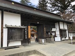 今回私はメインどころを２つ巡ることにしました。
まずは世界遺産、毛越寺