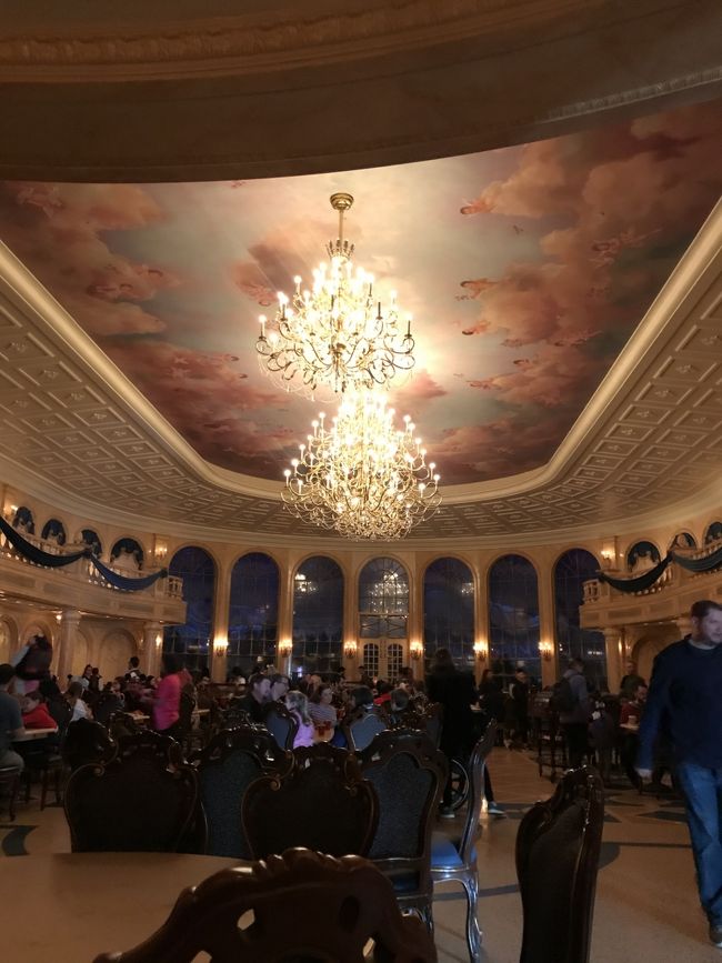 まだまだ余韻にひたりたいですがアトラクションの予約がせまっているので退散、、