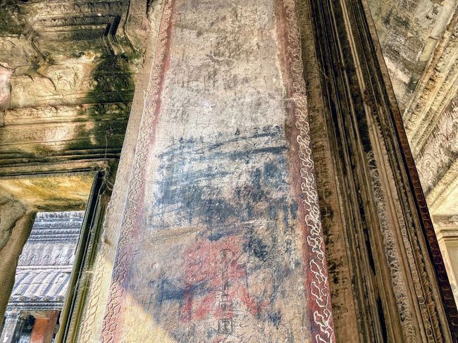 江戸時代初期に訪れた日本人が書いた跡が柱に残っています。<br />日本の墨で書かれてます。凄いですね～<br />