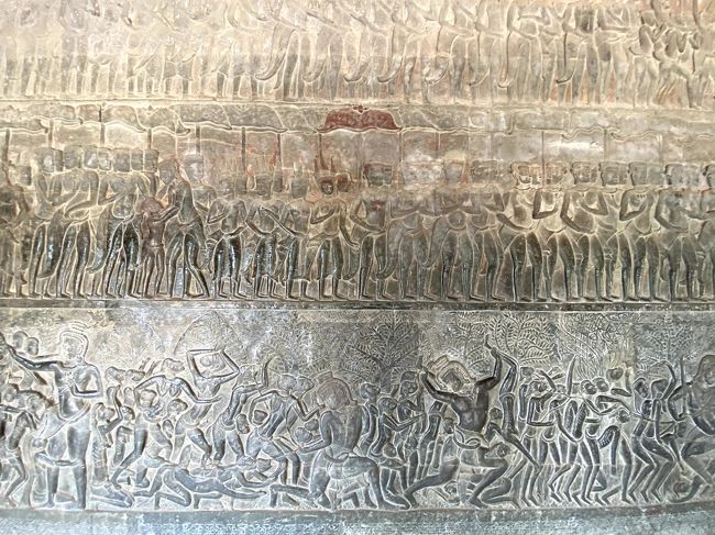 「天国と地獄」<br /><br />上に天国、下に地獄が絵が画れています。<br /><br />