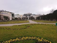 ミラベル庭園から見るホーエンザルツブルク城

ここから望むホーエンザルツブルク城の見え方は
ミラベル庭園と組み合わさってバッチリだと思います！