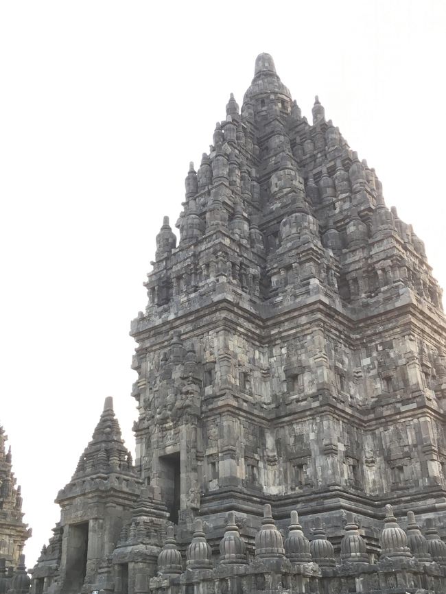 少し陽が落ちてから、最後の観光。