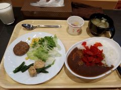 泊まったホテルの朝食。
西日本なのに納豆があるのがうれしい。