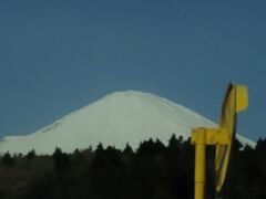 富士スピードウエイ近くからの富士山