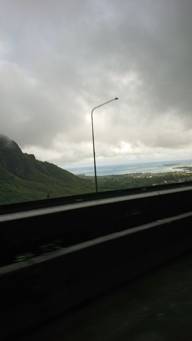 あれれれ？やっぱり？<br />嵐来るのかな？<br />♪あらし～あらし～ふぉーどりーむ・・なんて歌ってる場合じゃない