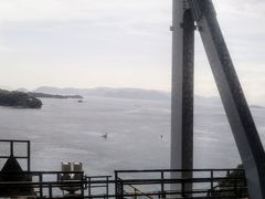 【2019年05月15日（水）】
宿泊していた福岡市内から日帰りで金刀比羅宮へ往復した。

博多駅で午前08時10分発の新幹線に乗車。
岡山駅から乗車した特急列車で瀬戸大橋を渡る。
鉄道で瀬戸大橋を渡るのはこれで三度目である。