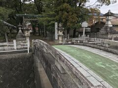 安楽寺の隣には熊野神社があります。
折角なので行ってみることにしました。