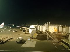 羽田空港に到着。A350、いい飛行機でした。今度はクラスJ、そしてエコノミーにも乗ってみたいですね。