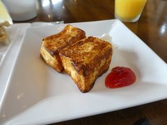 なのでフレンチトーストも待ち時間ゼロ。食べ放題。
ふわふわじゅわーで美味しいのなんの。