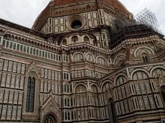 サンタ・マリア・デル・フィオーレ大聖堂。工事中でした。