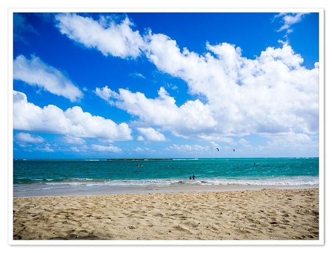 お隣のカイルアビーチへ移動<br />泳ぎたいな～とやってきたんだけど