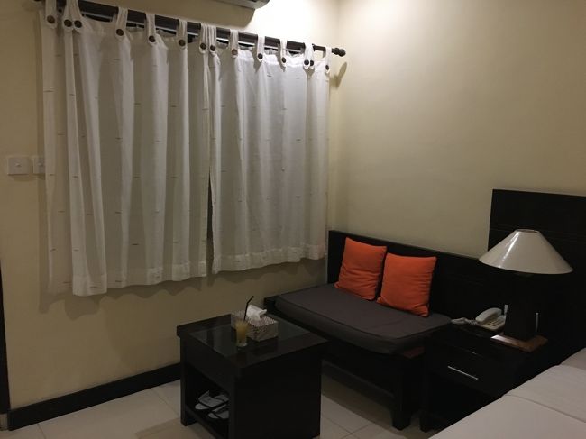 2階の部屋を予約しました。<br /><br />シンプルで素敵な内装<br />好き