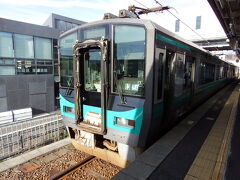 敦賀から小浜線に乗る。