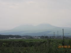 阿蘇５岳方面。たぶん烏帽子岳だと思います。