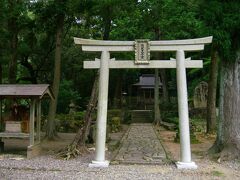 滝尻王子宮十郷神社。

ここから古道へと入っていきますよー。