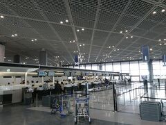 成田空港第一ターミナル
やはり人が少ない出発ロビー