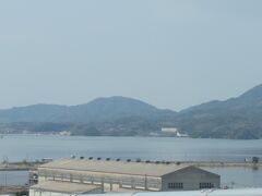 美作・伯耆・出雲・因幡の旅の最後は、中海・宍道湖そして白兎海岸を紹介します。
最初は連結潟湖の中海と宍道湖をご覧いただきましょう。
