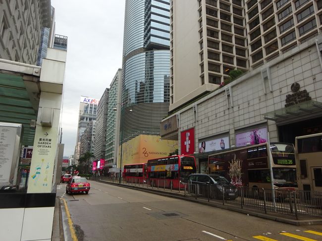 香港で宿泊するのは尖沙咀にあるシェラトン香港 ホテル＆タワーズ。<br />目抜き通りであるネイザン・ロードに面したそごうの上にあり便利な場所です。
