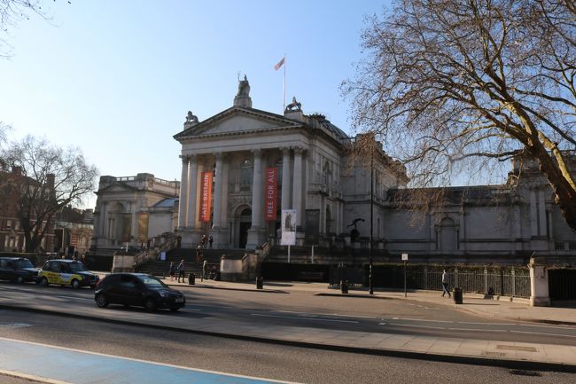 テートブリテンの外観です。