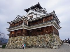 ●福知山城

福知山城の築城は、1579年。
1871年には、廃城となりました。
現在のは、1986年に再建されたもの。　
続日本100名城に選定されました。