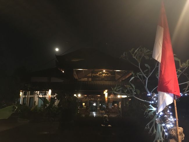 夜のハノマン通り