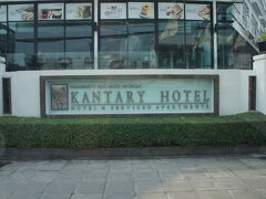 このホテルでランチビュッフェ。