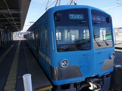 ●近江鉄道 多賀大社前駅

来た時と同じブルーの車両に乗って、高宮駅に向かい、彦根駅まで戻ります。