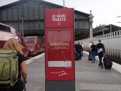 1735　Paris北駅　到着.  Paris 後半戦は2泊します