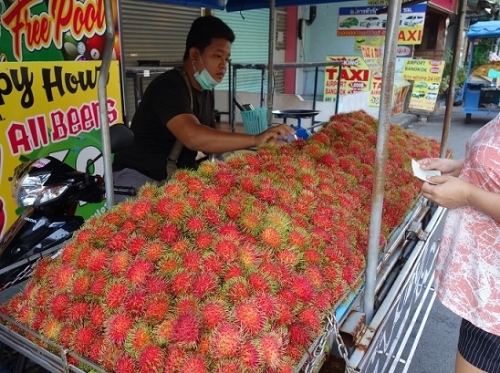 ほー　これは上質のランプータン（ンゴ）お買い上げ～
