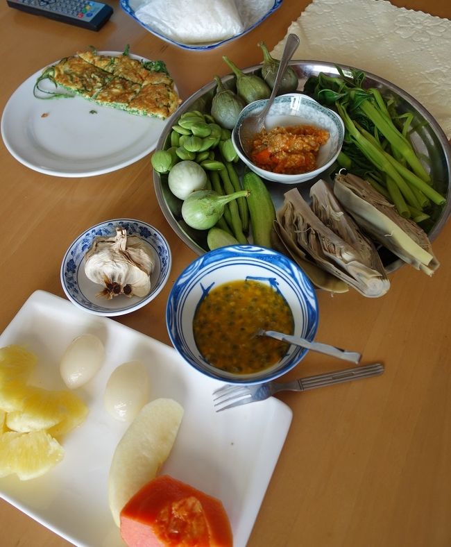 30日　昼食　メーバーンは田舎料理