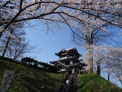 高田公園は、
徳川家康の六男・松平忠輝が
(以下略)。