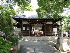 安居神社の拝殿です。

起源は古い神社で、菅原道真公が立ち寄った神社とも伝えられています。
