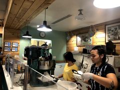 閉店３０分まえにギリギリ間に合いました。
初めての松本シェイブアイス！