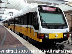 ダラス・フォートワース空港駅(DFW Airport station)

ダラス高速運輸公社(Dallas Area Rapid Transit：DART)で街まで出ます。


ダラス・フォートワース空港駅：https://www.dart.org/riding/stations/dfwairportstation.asp
ダラス高速運輸公社：https://ja.wikipedia.org/wiki/%E3%83%80%E3%83%A9%E3%82%B9%E9%AB%98%E9%80%9F%E9%81%8B%E8%BC%B8%E5%85%AC%E7%A4%BE