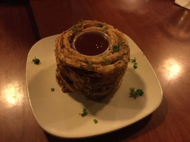 フリークーポンで頼んだオニオンローフ。でも、お会計でオニオンローフの料金が請求されていました！よく見てサインした方がいいですよ！