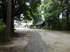 諏訪八幡神社、丹生（たんしょう）大明神、飯能恵比寿神社が一緒となっています。