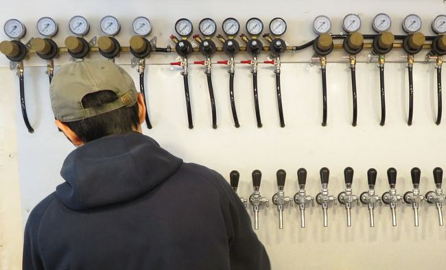 どれがいいかな？<br />今考えるとこの方が多分、代表の鈴木光さん。