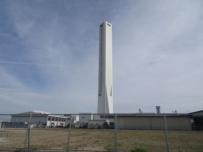 再び稲沢市に入り、ランドマークとなっている三菱電機のエレベーター試験塔（高さ173m）に立ち寄ってみました。