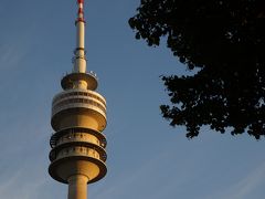 ビールで顔真っ赤になりつつ地下鉄に乗ってオリンピア公園へ。
オリンピックタワーに登ります。