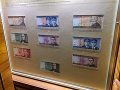 最後にやってきたのは貨幣博物館。
入館料は無料で、リトアニアのいろいろな時代の通貨を見ることができます。