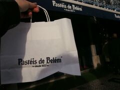 Belémといえば、コレ！
『Pasteis de Belém』のパステル・デ・ナタ！
常にお客さんがいるので、常に焼き立てで、
すっごく良い香りがしてました♪