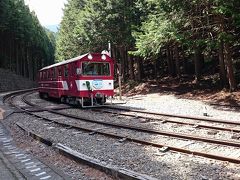 閑蔵駅到着　何もない