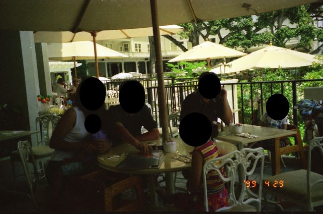 朝食は、モアナサーフライダーのヴュッフェへ<br /><br />妹夫婦が気に入って、最終日も誘われて行きました。