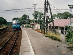 函館駅からマウントレイク大沼号に。ハイデッカーの豪華車両です。