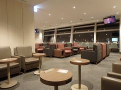 羽田空港国際線 SKY LOUNGE