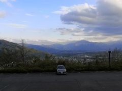 本日泊まるミッションヒルズ迎賓館はちょっと小高い 山の上にある
なかなか良い眺めだ