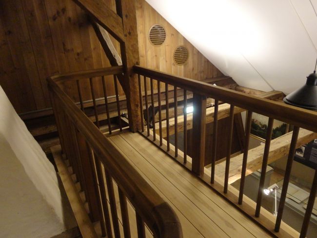 屋根裏にあがることもできます。